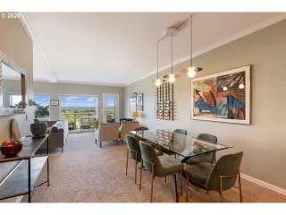 Photo #1: 357765204 Listing