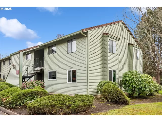 MLS: 357823172 Condo For Sale