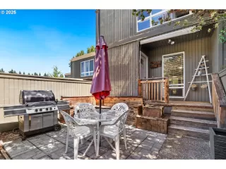 Photo #2: 357873680 Listing 