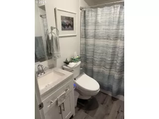 Photo #1: 357910699 Listing