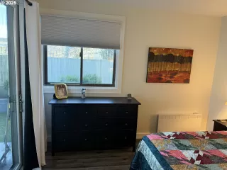 Photo #5: 357910699 Listing