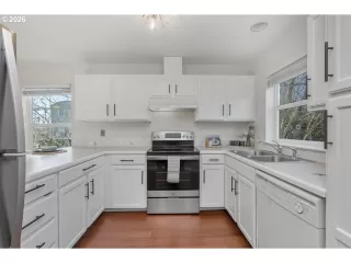 Photo #6: 360066554 Listing 