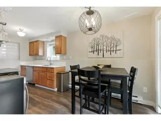 Photo #5: 360316176 Listing 