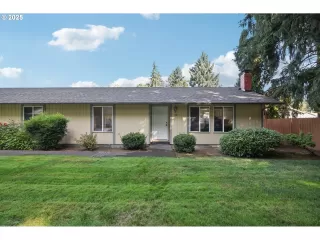 Photo #5: 360824840 Listing