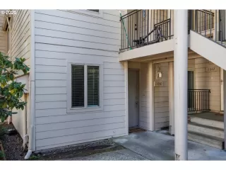 Photo #3: 361019587 Listing