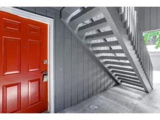 Photo #1: 361245623 Listing