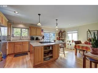 Photo #1: 361581403 Listing 