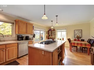 Photo #3: 361581403 Listing 