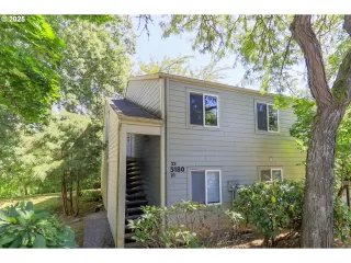 Photo #2: 361731425 Listing 