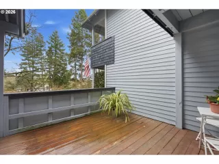 Photo #1: 361944529 Listing