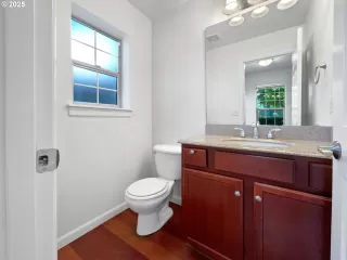 Photo #4: 362111086 Listing