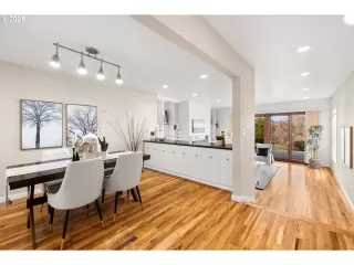 Photo #3: 362714101 Listing