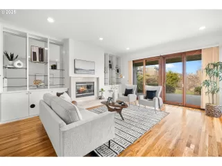 Photo #6: 362714101 Listing