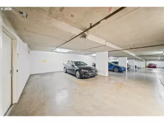 Photo #2: 363850672 Listing 