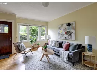 Photo #4: 364789614 Listing 