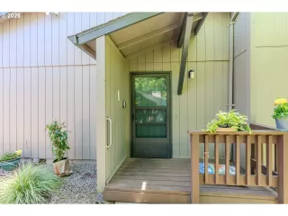 Photo #1: 365049420 Listing 