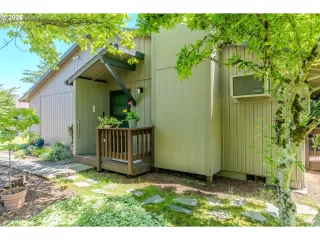 Photo #3: 365049420 Listing 