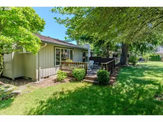 Photo #4: 365049420 Listing 
