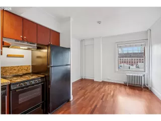 Photo #5: 365306037 Listing 