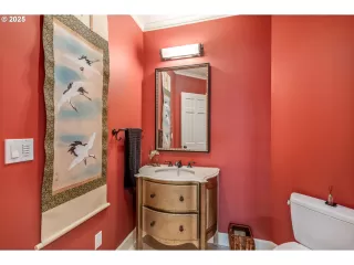 Photo #4: 366473707 Listing