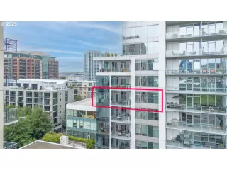 Photo #1: 366763266 Listing