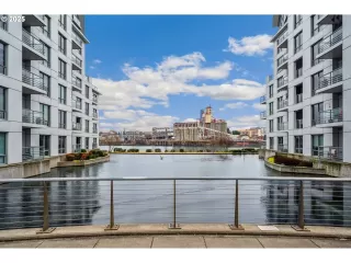 Photo #5: 368052737 Listing 