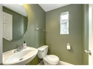 Photo #5: 368434686 Listing