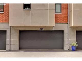 Photo #2: 368456898 Listing 