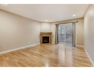 Photo #2: 368689627 Listing 