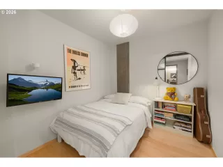 Photo #6: 368768650 Listing 