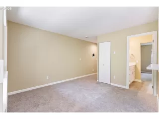 Photo #1: 369709673 Listing