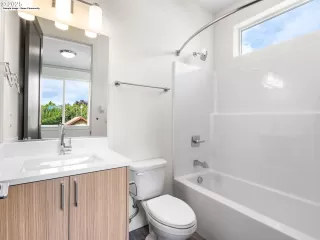 Photo #6: 369864776 Listing