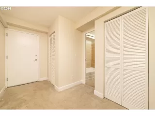 Photo #1: 369934526 Listing 