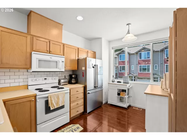 MLS: 371001958 Condo For Sale