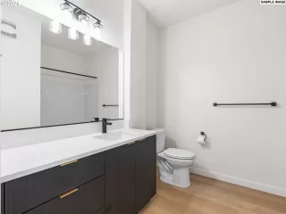 Photo #3: 372008770 Listing