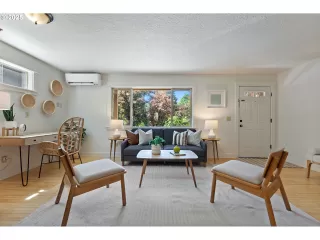 Photo #4: 372312022 Listing 