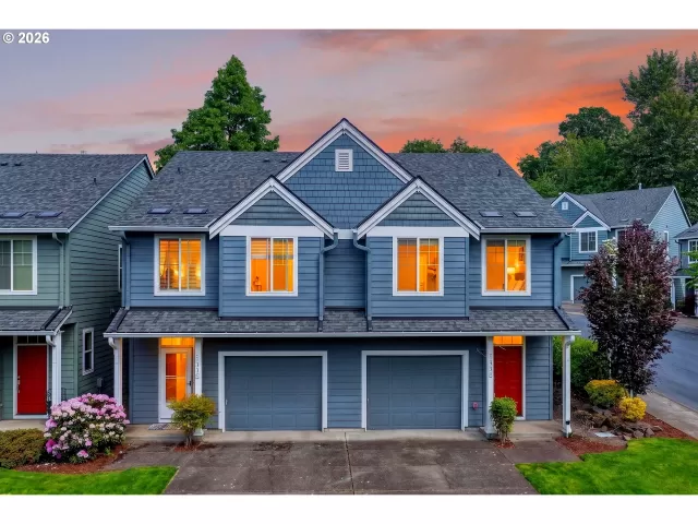 MLS: 372501430 Condo For Sale