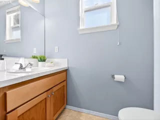 Photo #4: 372501430 Listing 