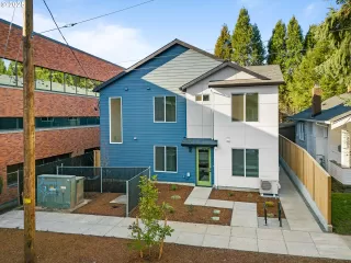 Photo #2: 372888826 Listing