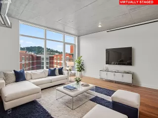 Photo #3: 373139286 Listing 