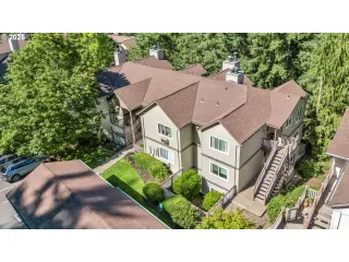 Photo #1: 375247927 Listing