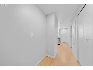 Photo #2: 376650904 Listing