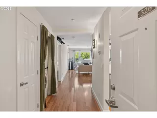 Photo #2: 378729465 Listing 