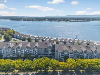 Photo #5: 378729465 Listing 