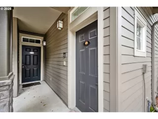 Photo #3: 378784962 Listing