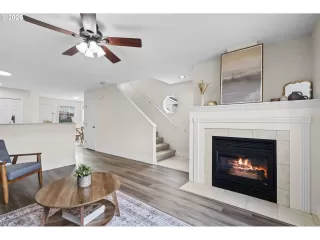 Photo #3: 378830285 Listing 