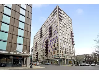 Photo #2: 379133200 Listing