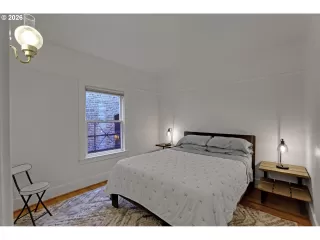 Photo #6: 379487380 Listing