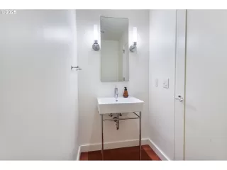 Photo #1: 379798807 Listing 