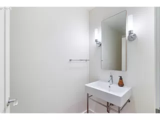 Photo #2: 379798807 Listing 